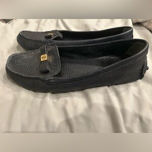 Tory Burch authentic leather shoes size 7.5M